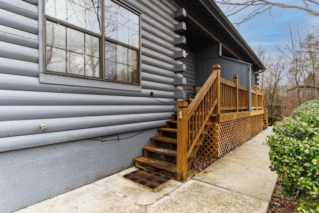 3 Bedroom Log Cabin Condo Close To Everything! Branson Exterior photo